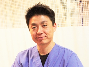 院長/代表取締役　加藤 亮介