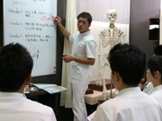 院内勉強会を定期的に実施
